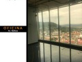 En la avenida Balboa, la más famosa de toda Panamá, tenemos disponible para alquiler o venta, una oficina de 54 met…