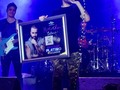 ¡Gracias, Ecuador! Single de platino para Báilame; definitivamente un hit mundial. 🇪🇨 #Báilame #Nacholacriatura…
