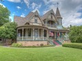 📷 househunting: $995,000/6 br/6600 sq ft Weatherford, TX built in 1897