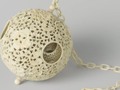 📷 The Mind-Boggling Artistry of China’s Ivory Puzzle Balls