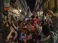 Una noche de juerga en el Madrid de la pandemia: “Estas fiestas me dan la vida”