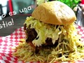 Agregué un video a una lista de reproducción de YouTube La HAMBURGUESA BESTIA de BARRANQUILLA 😱🍔