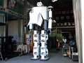 📌 Este gigante de acero inspirado en el robot del mítico anime japonés Gundam ya ha dado sus primeros pasos...