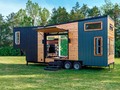 ⭐️ La nueva tendencia en viviendas: mini casas móviles con muchas comodidades y todo lujo de detalles...
