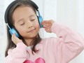 Este es PuroQuiet, el auricular que quiere proteger la salud auditiva de los niños limitando el volumen…