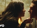He añadido un vídeo a una lista de reproducción de YouTube ( - Hailee Steinfeld - Rock Bottom ft. DNCE).