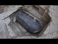 Me gustó un video de YouTube Impresionante hallazgo descubren sarcófago GIGANTE en Egipto