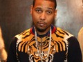 ⚡️ “Rapper Juelz Santana surrenders to police days after fleeing TSA gun incident, reports say”
