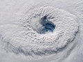 ⚡️ “Hurricane Florence nears the southeastern coast of the US”