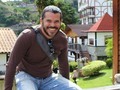 Giovanni Gonzalez, profesor de Psicología de la #UCV. Requiere de una operación que tiene un costo en dólares que n…