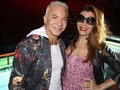 Flor de la V, a pedido de Flavio y Pardo, se pone la camiseta de la temporada