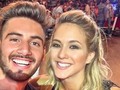 El romántico beso de Flor Vigna y Nico Occhiato en vivo