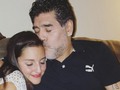 Emotivo recuerdo de Jana Maradona de Diego cantando