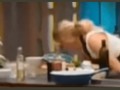 A La Gunda se le cayó más comida ?