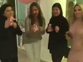 🔊Vamos a bailar🕪 Algo que está perrón🐶Que toda la gente brinca de emoción💃Se mueven muy rico con esta canción🙆Lo nu…