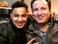 ¡Anoche trabajando con estos genios de la música! carloshuertasjr ranieropalm MAUROPALODEAGUA 👏🏻👏🏻👏🏻 ¿Ya escucha…