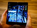ZTE's Axon M flip phone is actually pretty cool. No, really! - CNET