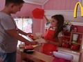 Me ha gustado un vídeo de YouTube ( - Hamburgueseria Los juguetes de Arantxa).