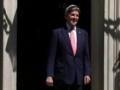 John Kerry walks into door at No 10 Downing Street: John Kerry suffers door mishap at No 10 Downing Street