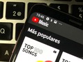 Cómo crear listas de reproducción colaborativas en YouTube Music.