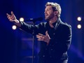 Después de siete meses, AxelOficial volvió a los escenarios con un show a beneficio en el Movistar Arena