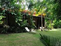 Casa Bequevé, entre Choroní y Puerto Colombia. Facebook: ChirimenaEcotours Youtube: Chirimena Ecotours Instagram: c…