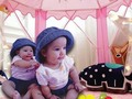 Feliz sábado... a ver necesito la ayuda de ¡todos! Por fis denle like a la foto original de esta morochitas hermosas en el perfil de su mami @yurycanizalez si quieren no la sigan pero denle amor con un like a la foto de sus princesas, ayudenme si?  Si quieren no le den like a mi foto pero a la de la mami si por fa.  Gracias les envío muchos besitos y abrazos sinceros.