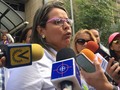 Representantes del sector educativo convocaron una movilización en todo el país para este 15 de enero, en rechazo al deterioro de la calidad de vida y la disminución del poder adquisitivo. . Griselda Sánchez, representante del sindicato de maestros de Caracas, indicó que se movilizarán hasta el Ministerio de Educación, para manifestar su descontento con las políticas actuales. . “Rechazamos ese salario, rechazamos el Petro, nosotros no queremos pagos en Petros, queremos divisas porque la economía del país está dolarizada”, dijo. . Lea más:  . #Actualidad #Sociedad #Protestas #Docentes #15Enero