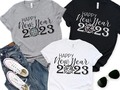 No te quedes sin tu TSHIRT para este Año Nuevo .. pide la talla y color que gustes . #añonuevo#happynewyear#tshirt#tshirtpersonalizados#panama#darien#colon#veraguas#chiriqui#santiago#tocumen#calle50#fy#2023#crew#hello2023#añonuevocrew#suetersdeañonuevo#happynewyear2023