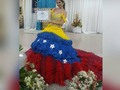 Y que les parece esta propuesta de @ana_pereira67 para una novia o quinceañera venezolana? #boda #wedding #15 #15años #weddingplanner #eventplanner #loveplanner #partyplanner #love #tricolor #Venezuela #catering #eventos #acopeventos