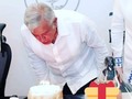 ¡Que empiece la fiesta! 🎂🎁🎉 lopezobrador_ #felizcumpleanosAMLO #FelizCumpleanosPresidente