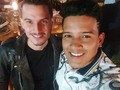 #tbt @adrianchoguerrero al lado del cantante colombiano de música popular @pipebueno Ay "Ay Ayyy". #adrianchoguerrrero #vallenato #semurio #sitevas #lamezclaperfecta #adrianchoguerrrero #vallenato