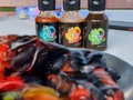 ¡Preparando un almuerzo delicioso y lleno de sabor; siempre con nuestras salsas Codi porque en esta casa todos somos #adictosacodi ! 👌🏽🌶🥩🫑  Y ¿ustedes qué almuerzan hoy? 😲
