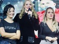 En la quinta edición de @encuentroglam con mujeres maravillosas @danialvarado323 @zywiacastrillo Desliza para ver más ▶️▶️▶️ Gracias @nun_collection_ @nidahmohamed y @leslieestradalago por este little black dress ❤️Makeup @nevadomakeup