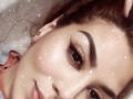 Perfeccionando los foxy eyes 🦊 en mi carita •