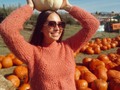 Dear fall, thank you for giving me a reason to wear cute sweaters and take me photos with pumpkins🎃🍂. . . . #greenbluff #greenblufffarms #pumpkin #fall #otoño #spokane #harvesthouse #washington
