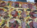 Uds no se imaginan lo delicioso que huele y por supuesto como sabe, pizza de de despedida a los primitos @camila_2911 y @julianromero_00, buenas vibras y buen viaje peques...  #goodvibes #goodtravel  #primos #pizza