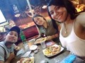 Gracias por la invitación, rica pizza, un desmadre de compañía con este par de churras ❤✌🐽