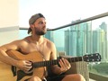 Un pequeño escape de mi mente a través del sonido de la guitarra... 🌇 Justo lo que necesito ... . . . . .#alexduran #cuarentena #pty #panama #costadeleste