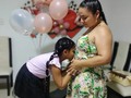 En el tiempo de Dios porque es él quien tiene el control de todo.  Esperando un baby que desde ya nos inunda de amor y alegría.  Niño o niña? Que dicen ustedes?