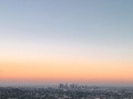 Quiero compartir con ustedes un #tbt de uno de los atardeceres más hermosos y mágico que he tenido el privilegio de presenciar!  Generalmente las fotos no le hacen la justicia a la hermosura que ven nuestros ojos y mucho menos a lo que sienten nuestros corazones!  Cuál es tu atardecer favorito? Yo tengo MUCHOS!  #pi #mundopi #travel #viajes #viajero #traveler #LA #california #sunset #sunsetphotography #losangeles #griffithobservatory #travelblogger