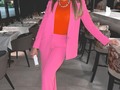 Cambié mi cartera por otra cosa 🤣… (última foto lol 😆)   Espero que hayan pasado un feliz día de pascua 🙏✨💕   #aleyda #aleydaortiz #fashion #aboutlastnight #beauty #ootd