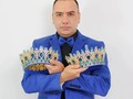 👑MISS Y MINI SUR DEL LAGO 2023👑  🔸 AGRADECIMIENTOS 🔸 Primeramente gracias a Dios por guiarme siempre en el camino 🙏  Gracias a mis padres Alba Zambrano @albazambrano1560 y Luis Noguera @luis_noguera1958 mi hermano @luisg.noguera y mi familia mis grandes pilares y apoyo incondicional sin ustedes no sería quien soy gracias a sus valores puedo salir con la frente en alto a ser ejemplo de respeto y sobre todo de humildad y perseverancia en cada paso que doy   A mí agrupación @agnzsomosestrellas por demostrar una vez más que son y serán un ejemplo de superación de esfuerzo y dedicación que ponen corazón y sobre todo brillan con una luz única que los hace especiales y ser siempre los mejores a dónde vayan ORGULLOSO DE USTDES HIJOS ⭐   A mi gran equipo de producción por su gran ayuda y gran esfuerzo para que cada detalle saliera perfecto  @juniorpeac  @maribelcorredordepena  @ruthmariafloresperez  @digmicrincon23  @yeiniirangel  @iris_deatencio   Gracias a nuestra diseñadora oficial  Wendy Cepeda   Gracias a nuestros fotógrafos oficiales   @fotopopvzla  @elyscreaciones16   Gracias a nuestros Estilistas Oficiales  @lunafashion21  @yennysmedina @dayanaalburjas   Gracias por su gran profesionalismo a nuestros animadores Oficiales  @yulibethascaniodepinto  @josequiroz_oficial   Escenografía  @agnzproducciones  @silviaguerrero317  @creacionesrubmary5   Pasarela  @lunafashion21  @rubiannypalmar   Gracias infinitas a  @caritascasigua  @parroquiastatrinidadcasigua   Sonido e iluminación  @theblackpower by @luis_noguera1958   Detalles y arreglos florales  @creacionesdarkevera   Coronas  @carlosqueros_palacios   Gracias infinitas a nuestros Municipios  FRANCISCO JAVIER PULGAR CATATUMBO COLON  JESÚS MARIA SEMPRUM PARROQUIA BARI PARROQUIA JMS  A los padres y REPRESENTANTES por confiar en nosotros en neñuestro trabajo y en este gran proyecto que tiene como objetivo hacer brillar a todas y cada una de nuestra reinas 👑  Una noche mágica llena de talento, derroche de belleza y glamour dónde todo demostramos el poder de los SUEÑOS ✨  Vivamos cada día con la esperanza de alcanzar lo que más anhela tu corazón siempre confiando en Dios y sobre todo en ti mismo❤️  GRACIAS  ⭐AGNZ⭐