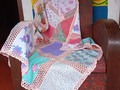 Manta, colcha, mantica ... una linda y práctica manera de transformar retazos, telas y crochet ....💗 Más info. Y ventas en el WhatsApp: +57 311 8121872  📲😍🙌🧵🧶✂️♻️🛏😁 #crochet #crochetlove #hechoencolombia #hechoamano #hilo #telas #pachwork #retazos #vintage