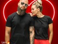 Llegó San Valentín 🏹💘 Haz de este día el más especial 🎁🥰  2👕x9.99$💥 S-M-L📐  💰MAYOR: 12👕x48.99$  🏪Tienda Física San Diego, Carabobo. Mercado Líder Platinum🥇 Envío gratis a toda Venezuela 🇻🇪 (MRW).  ¿Cuál Duo te gusta más? S-M-L 💘  #love #14f #14febrero #14defebrero #amor #novios #duos #duo #conjuntos #conjuntosparejas #franelas #franelas #franelasparejas #franelasduos #franelasamor #franelas14f #sanvalentin #franelassanvalentin #duofranelas #duodinamico