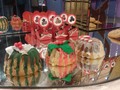 Mesa dulce para Canal I para la entrevista con @esposaymama @agalindo.info @princesas_venezuela y con nuestra Chef @keivishernandez como parte de la gira de medios de Show Room @fiestaymama junto a un montaje de @agalindo.info y en acompañamiento de Mickey y Minnie de @princesas_venezuela #cake #tortas #mesadulce #mesadecandy #galletas #cakepop #cupcake #suspiros #merengue #disney #mickey #minnie