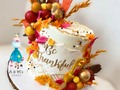 🤍be thankful🤍  We started the week with this beautiful cake😍✨ It is important to remember that we must thank each day of our lives✨🙌🙏a lot of love for all🥰 @liliparty_gourmet 🧡 .  .  .  #thanksgivingcake #thanksgiving #bohochiccake #buttercreamcake #floralcakes #cake #cakedecorating #cakesofinstagram #cakesmash #cakedesign #cakeart #cakesrtist #customcakes #cakeoftheday #cakedaily #vanillacake #buttercreamcake #fondantcake #amscake #orlando #orlandoflorida