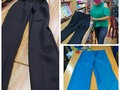 Taller de corte y confección pantalón 1 nivel nuestra participante ya en dos clases dos pantalones aprendió a  tomar medidas Realizar patrón Montar y marcar en tela  Cortar y bastear Coser   Quieres participar y aprender de nuestros trailers puedes escribir a través de Whatsapp 📱 04141406208 #aprendeyemprende #corteyconfeccion #corteycostura