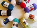 Satín Bernat es un hilo acrílico de lujo con un acabado satinado suave y proporciona una puntada definida al punto en dos agujas o al crochet.  Es un hilo muy versátil por lo que es perfecto para prendas de vestir, accesorios y proyectos de decoración del hogar  🧶 Ovillo de 💯 gramos  💯% acrílico   Realiza tu pedido por Whatsapp  📱 04141406208 🛍️ Reserva online 🛵 Disponible delivery   #tejeresterapia #tejedoresvenezuela #tejerganchillo #tejedoracompulsiva #tejequeteje #crochetcaracas #criochet #crochetersofinstagram #crochet #merceriacondelivery #merceriasencaracas #caracas #elcafetal #baruta #chacao