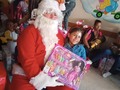 Una bendición la sonrisa de los niños, le damos gracias a Dios por habernos permitido un año más dar un granito para ayudar a quienes más nos necesitan @elamortodolopuedeve la cual dirijo conjuntamente con @santiysusamigos que tanto trabajan por la necesidad de tantos niños, se logró realizar este evento. Gracias a todos los colaboradores que permiten que esto sea posible.  Estás actividades no las hacemos una vez al año, todos los días trabajamos por la necesidad de ellos, tu puedes ayudar para que sigamos avanzando.  Los protagonistas nuestros héroes de vida ....  Nuestro Whatsapp  📱 04141406208 .  #ayudemos #colabora #manoamiga #ofrenda
